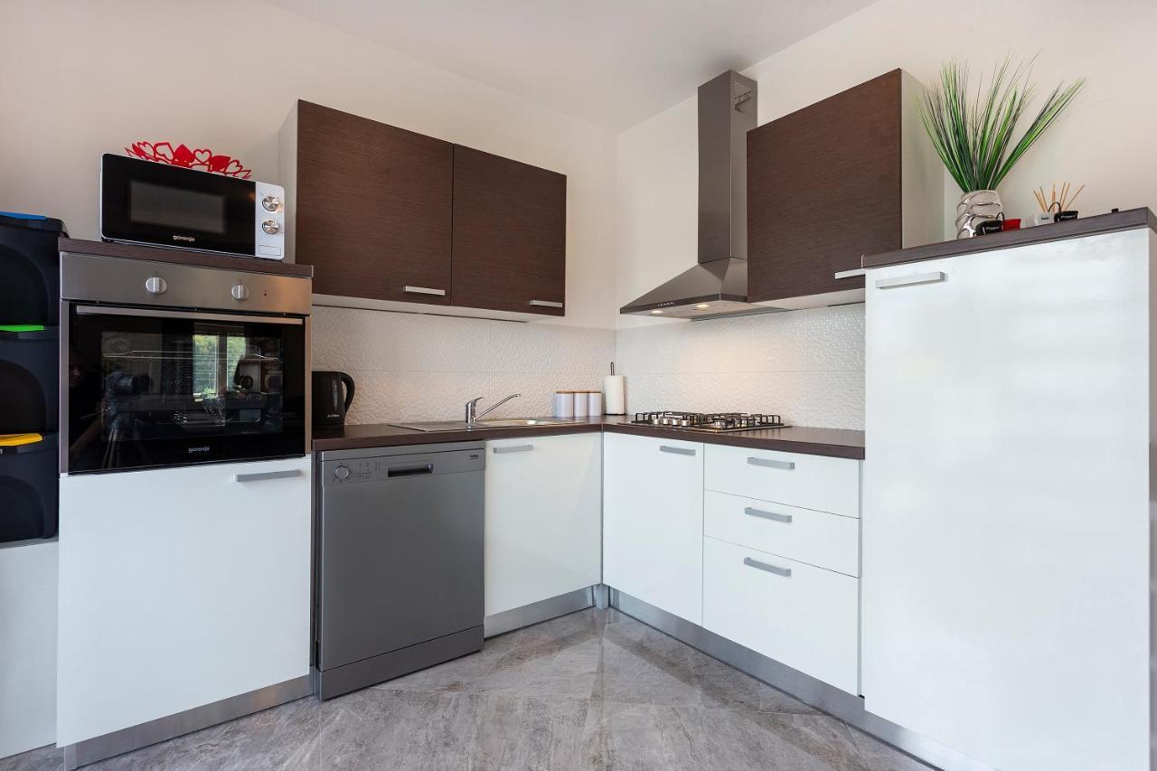 Apartmani Karoca 3 Pula Ngoại thất bức ảnh