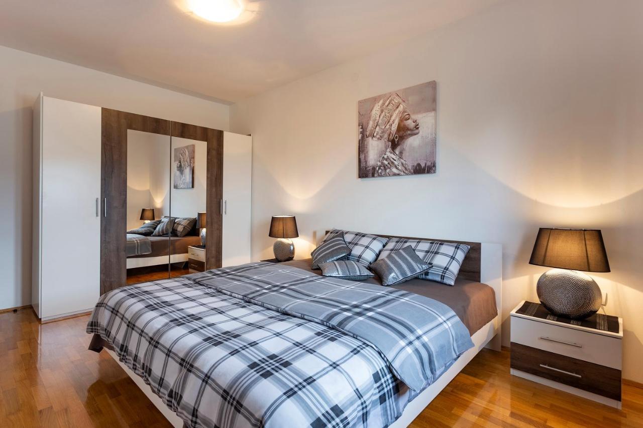 Apartmani Karoca 3 Pula Ngoại thất bức ảnh